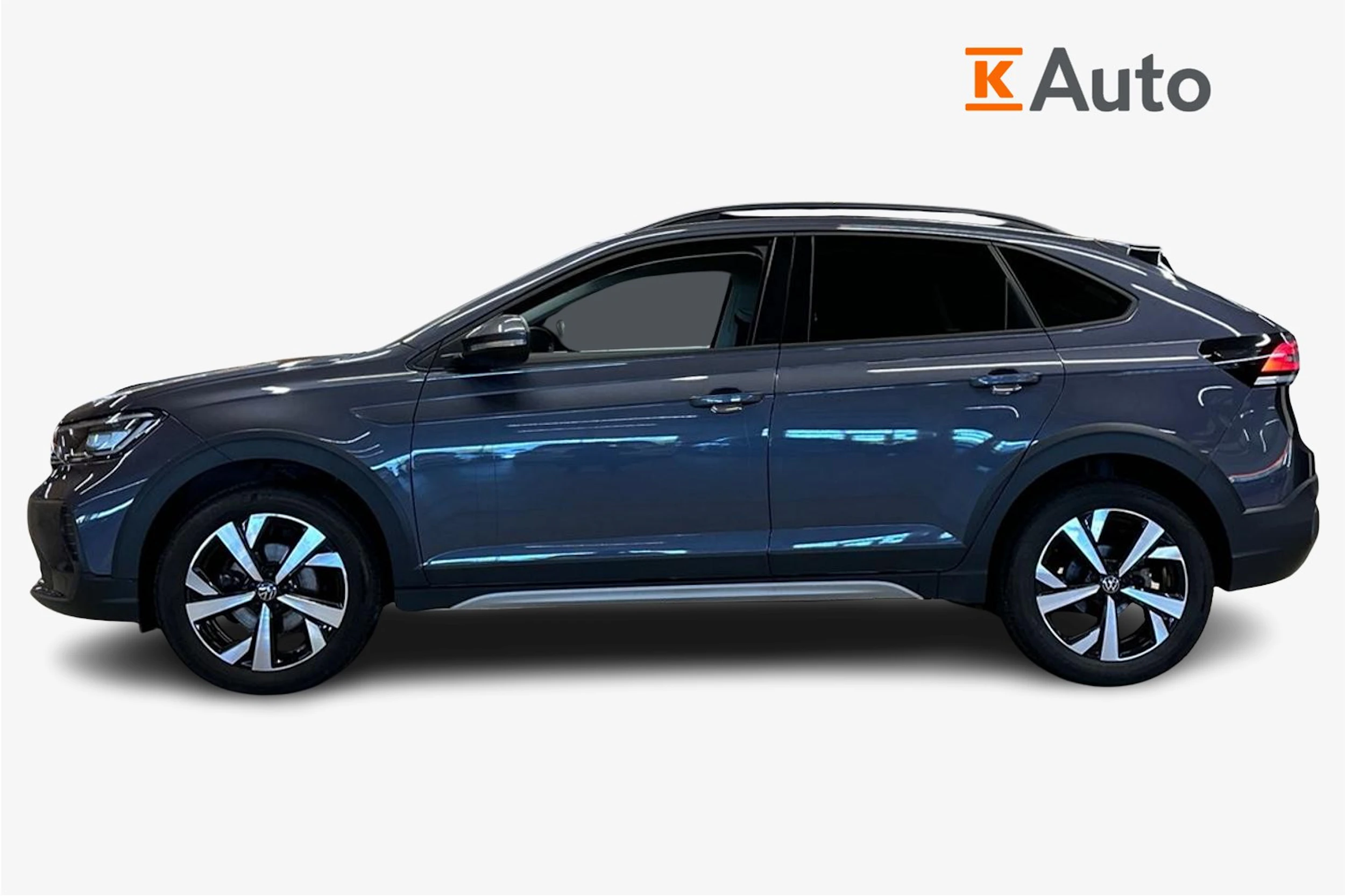 harmaa Volkswagen Taigo 2024 kuva 5.