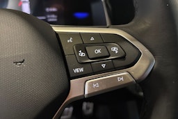 Harmaa Volkswagen Taigo 2024 kuva 17.