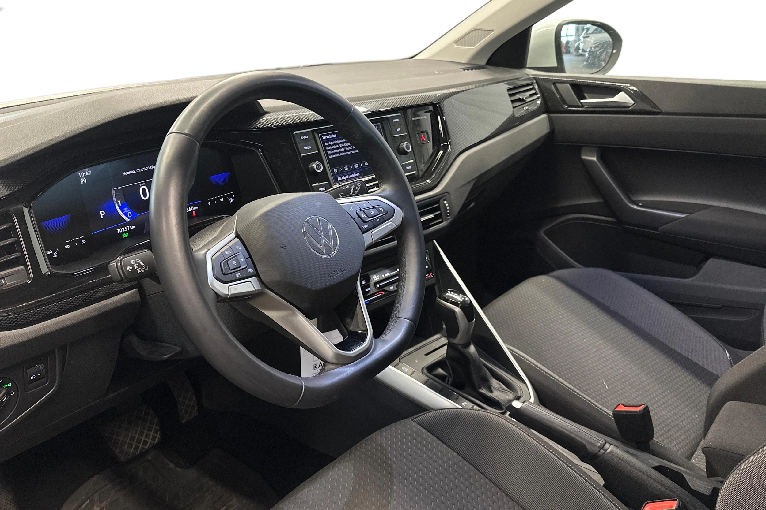valkoinen Volkswagen Taigo 2024 kuva 3.