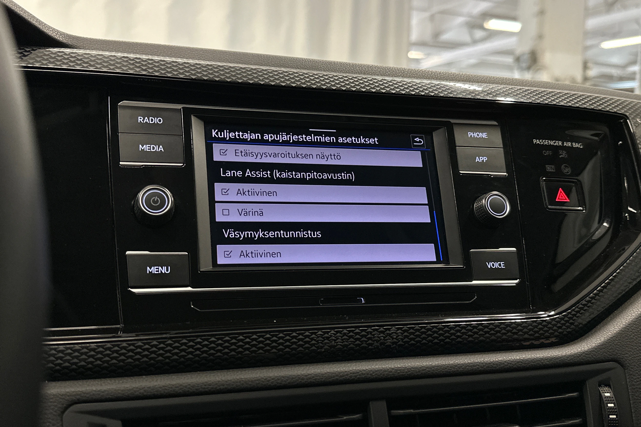 valkoinen Volkswagen Taigo 2024 kuva 22.