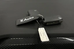 valkoinen Volkswagen Taigo 2024 kuva 28.