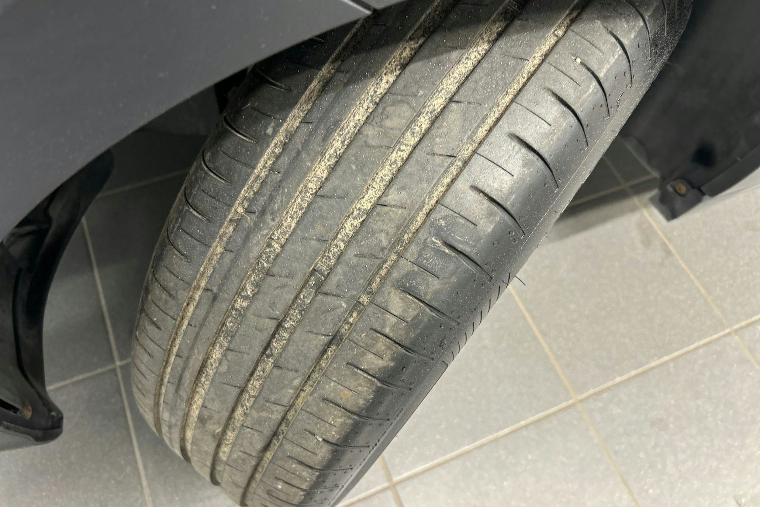 met. musta Volkswagen Taigo 2024 kuva 13.