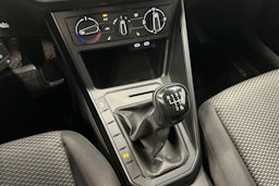 met. musta Volkswagen Taigo 2024 kuva 23.