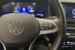harmaa Volkswagen Taigo 2024 kuva 12.