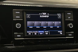 harmaa Volkswagen Taigo 2024 kuva 18.