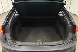 harmaa Volkswagen Taigo 2024 kuva 26.