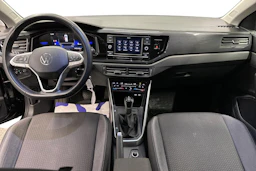 musta Volkswagen Taigo 2024 kuva 7.