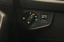 harmaa Volkswagen Taigo 2024 kuva 15.