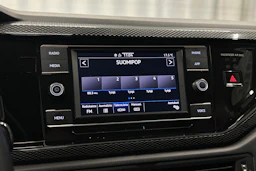 harmaa Volkswagen Taigo 2024 kuva 17.