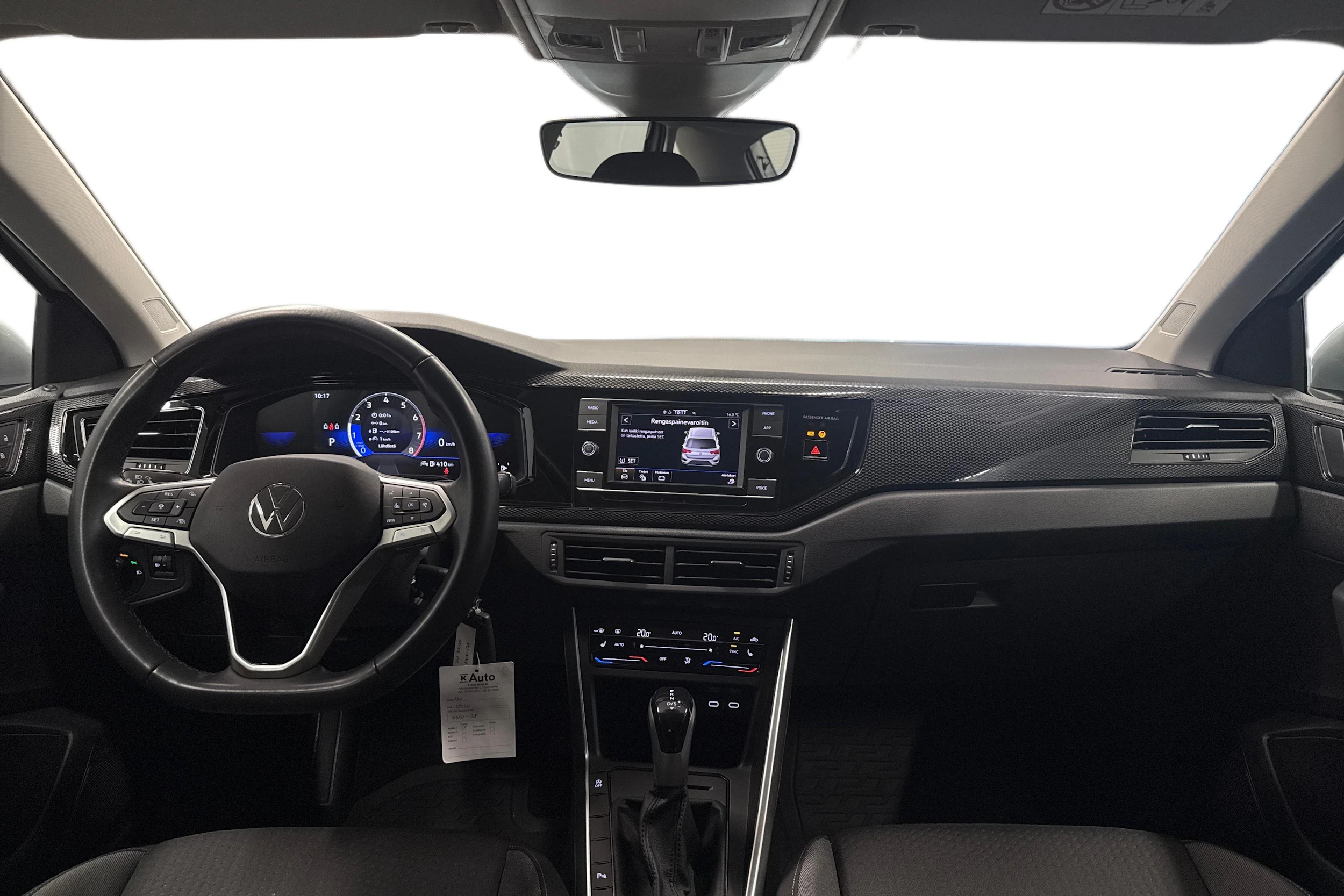 harmaa Volkswagen Taigo 2024 kuva 7.