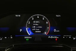 harmaa Volkswagen Taigo 2024 kuva 12.