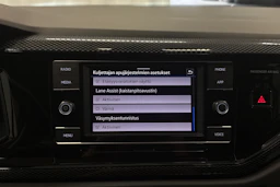 harmaa Volkswagen Taigo 2024 kuva 17.