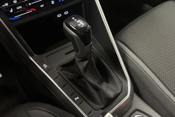 harmaa Volkswagen Taigo 2024 kuva 20.