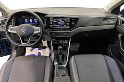 sininen Volkswagen Taigo 2024 kuva 7.