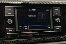 sininen Volkswagen Taigo 2024 kuva 20.
