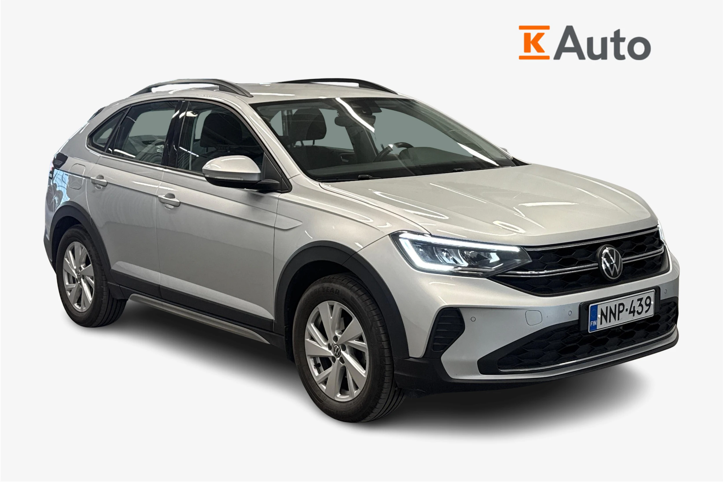 harmaa Volkswagen Taigo 2024 kuva 1.