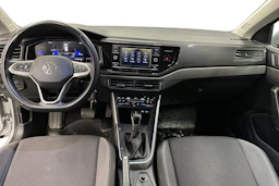 harmaa Volkswagen Taigo 2024 kuva 7.