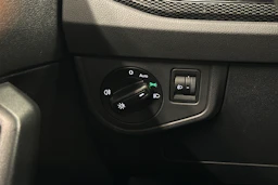 harmaa Volkswagen Taigo 2024 kuva 14.