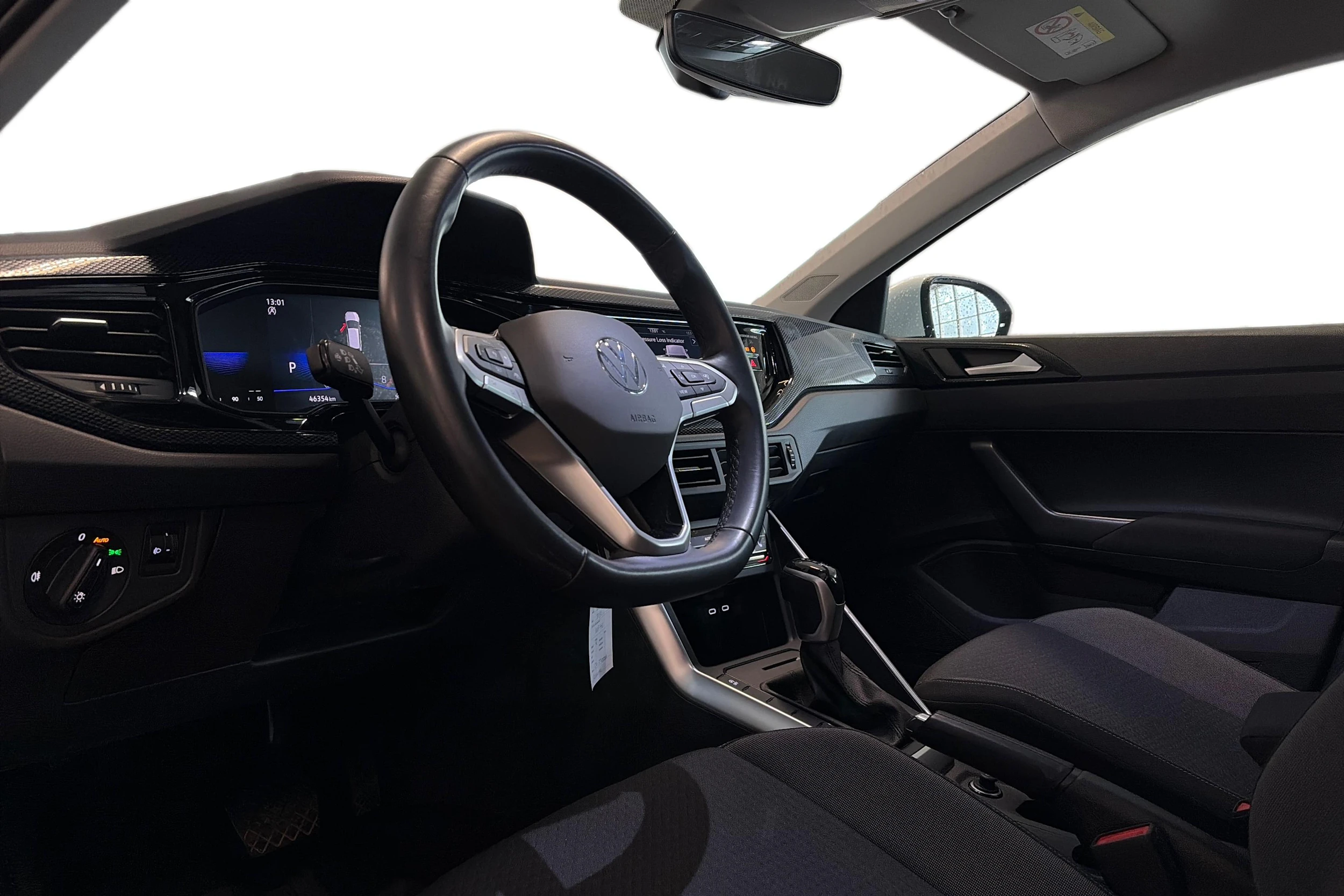 valkoinen Volkswagen Taigo 2024 kuva 3.