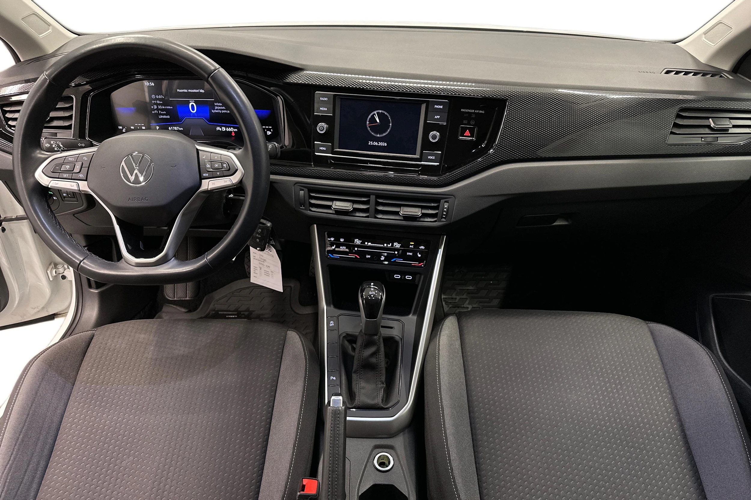 valkoinen Volkswagen Taigo 2024 kuva 7.