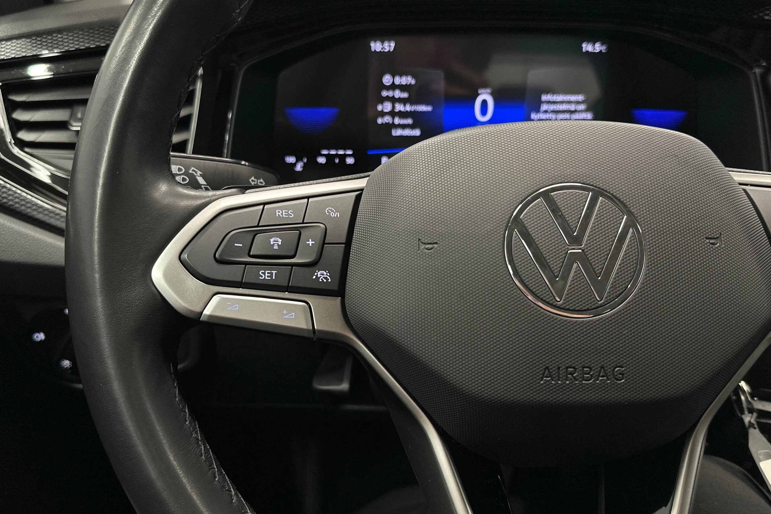 valkoinen Volkswagen Taigo 2024 kuva 11.