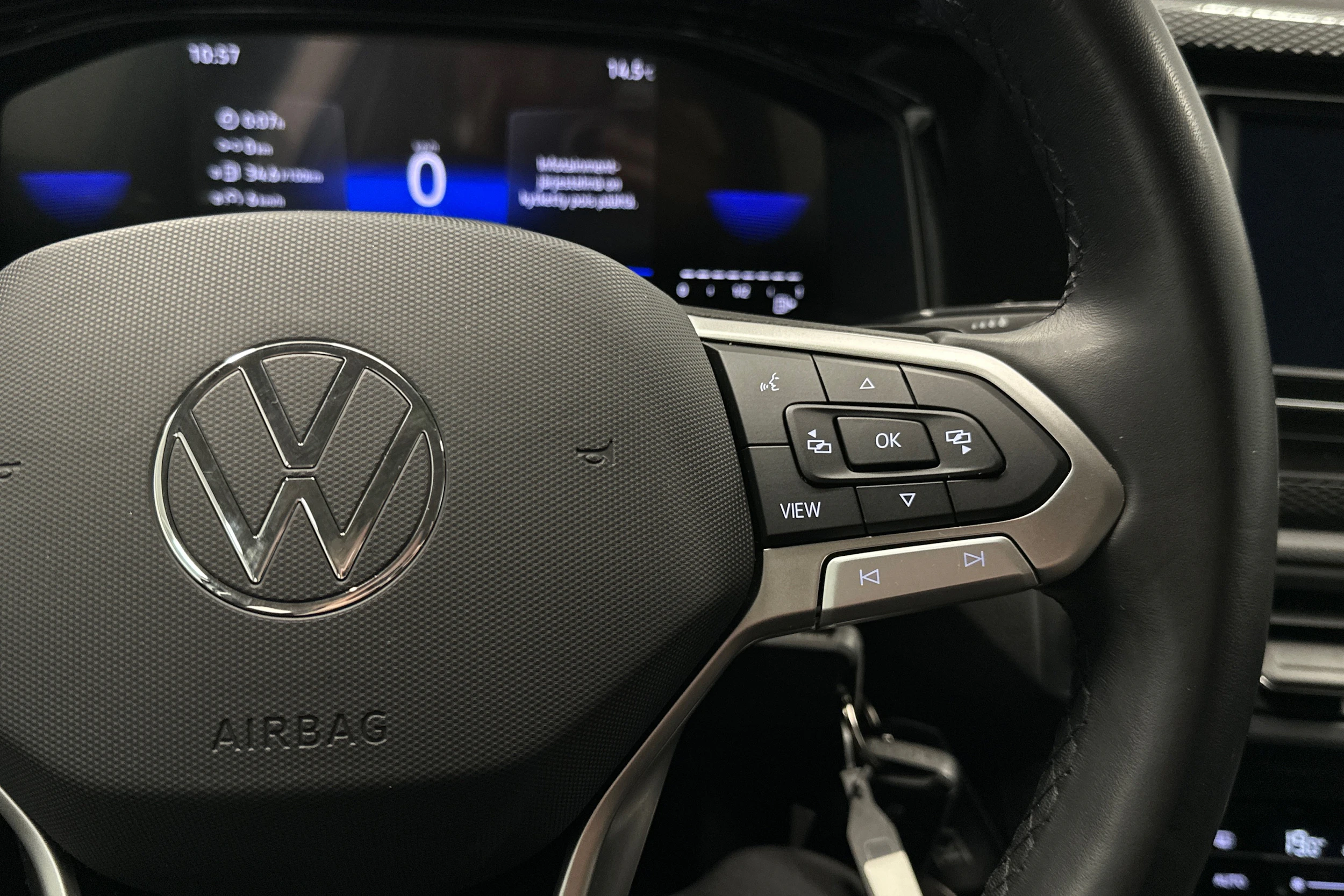 valkoinen Volkswagen Taigo 2024 kuva 12.