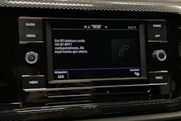 valkoinen Volkswagen Taigo 2024 kuva 18.