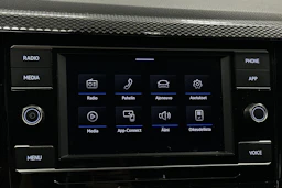valkoinen Volkswagen Taigo 2024 kuva 16.