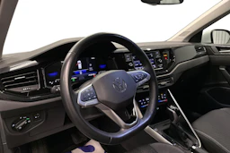valkoinen Volkswagen Taigo 2024 kuva 6.