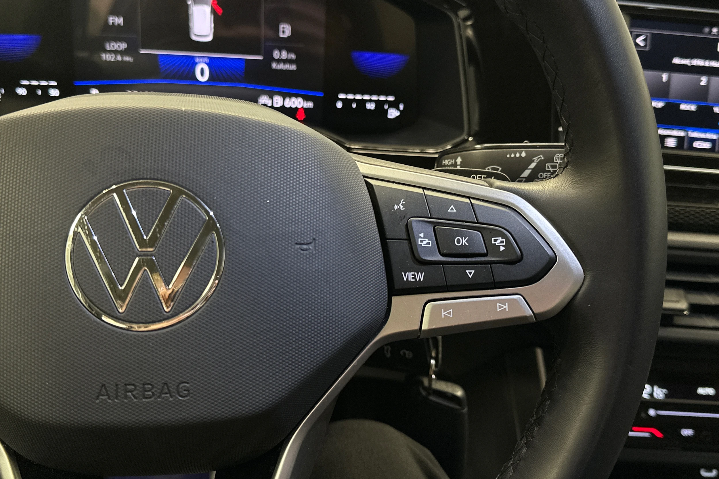 valkoinen Volkswagen Taigo 2024 kuva 12.