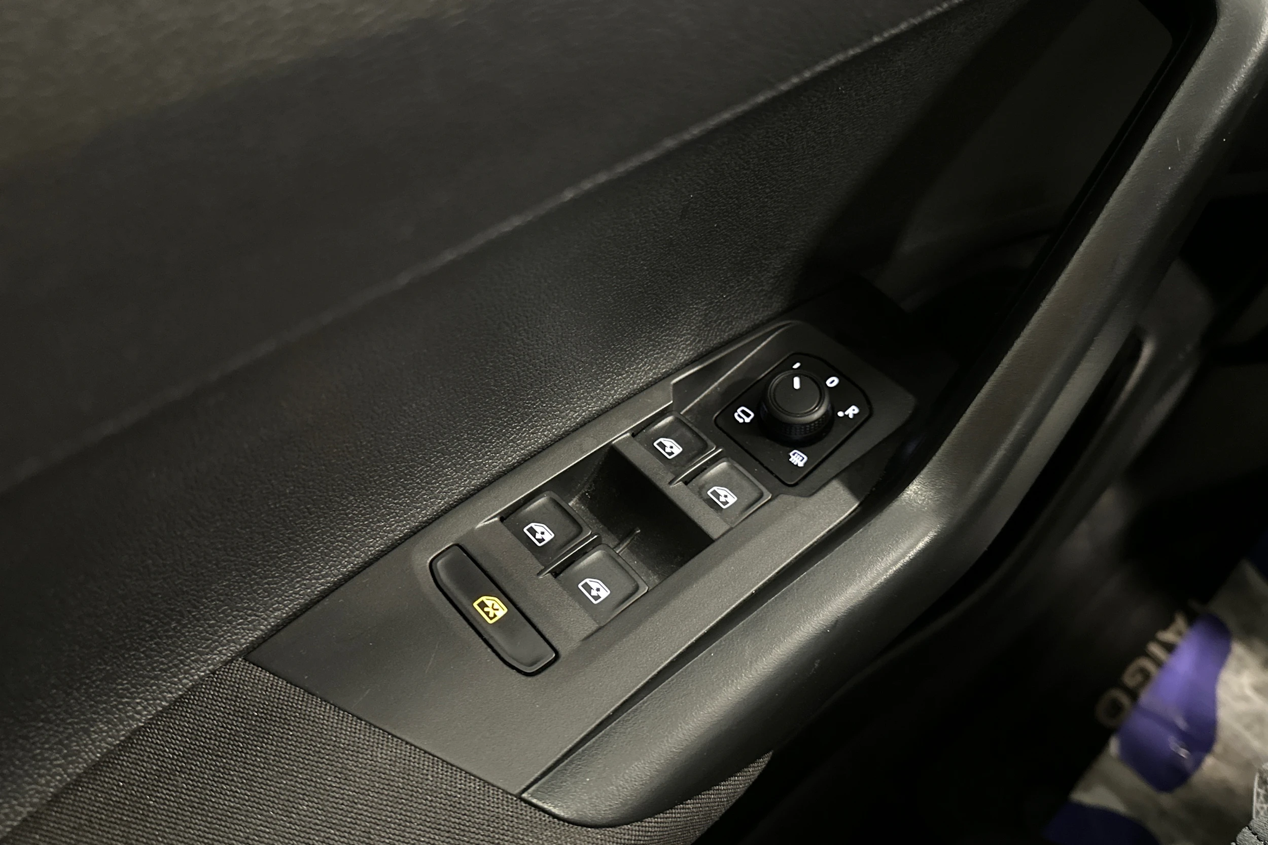 valkoinen Volkswagen Taigo 2024 kuva 15.