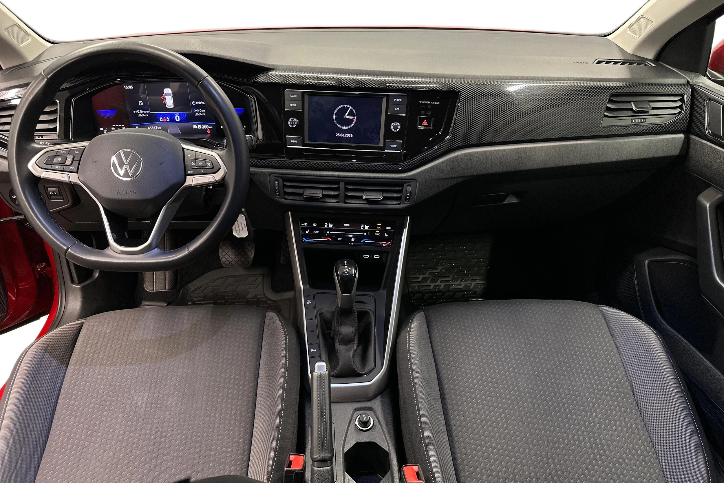 punainen Volkswagen Taigo 2024 kuva 7.