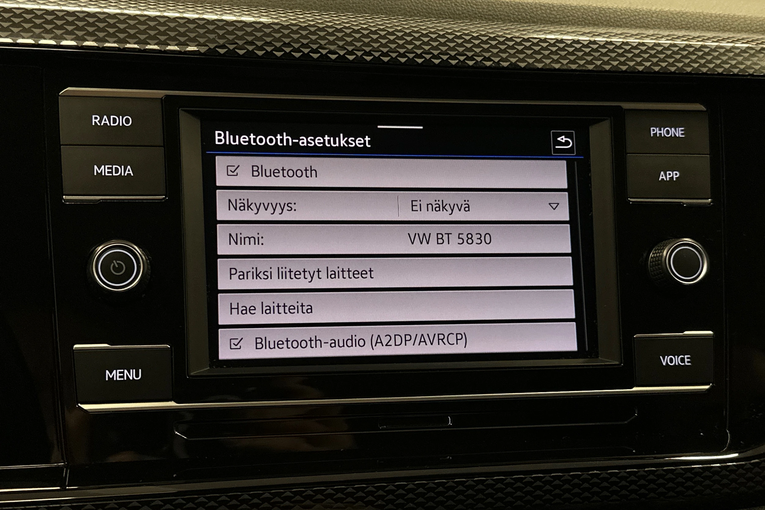 punainen Volkswagen Taigo 2024 kuva 20.