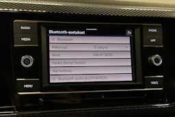 punainen Volkswagen Taigo 2024 kuva 20.