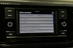 punainen Volkswagen Taigo 2024 kuva 24.