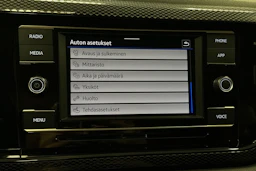 punainen Volkswagen Taigo 2024 kuva 25.