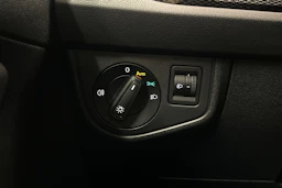 punainen Volkswagen Taigo 2024 kuva 14.