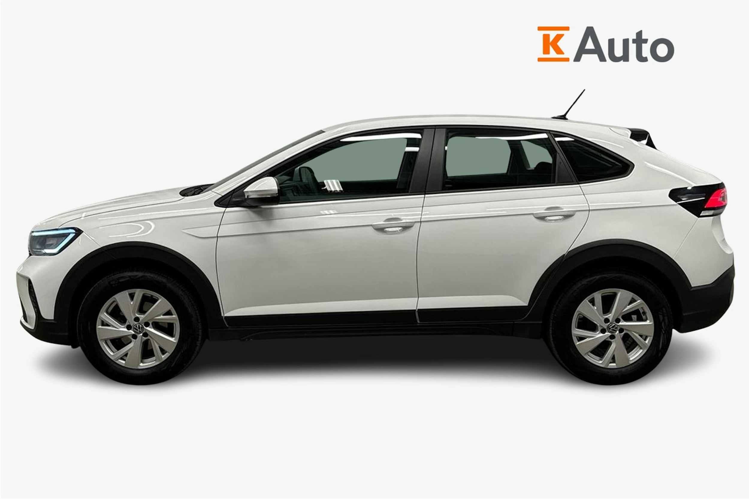 valkoinen Volkswagen Taigo 2024 kuva 5.
