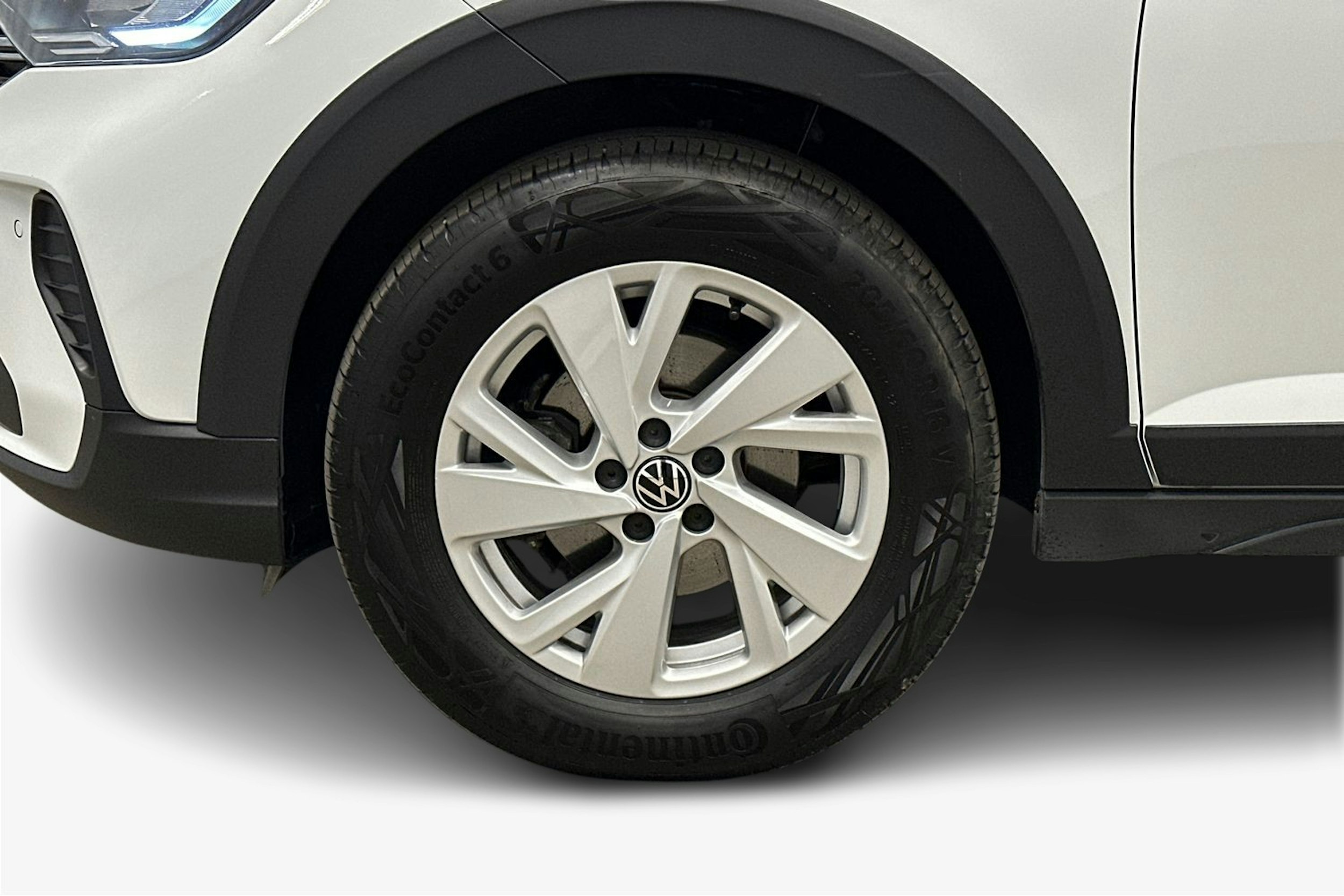 valkoinen Volkswagen Taigo 2024 kuva 9.