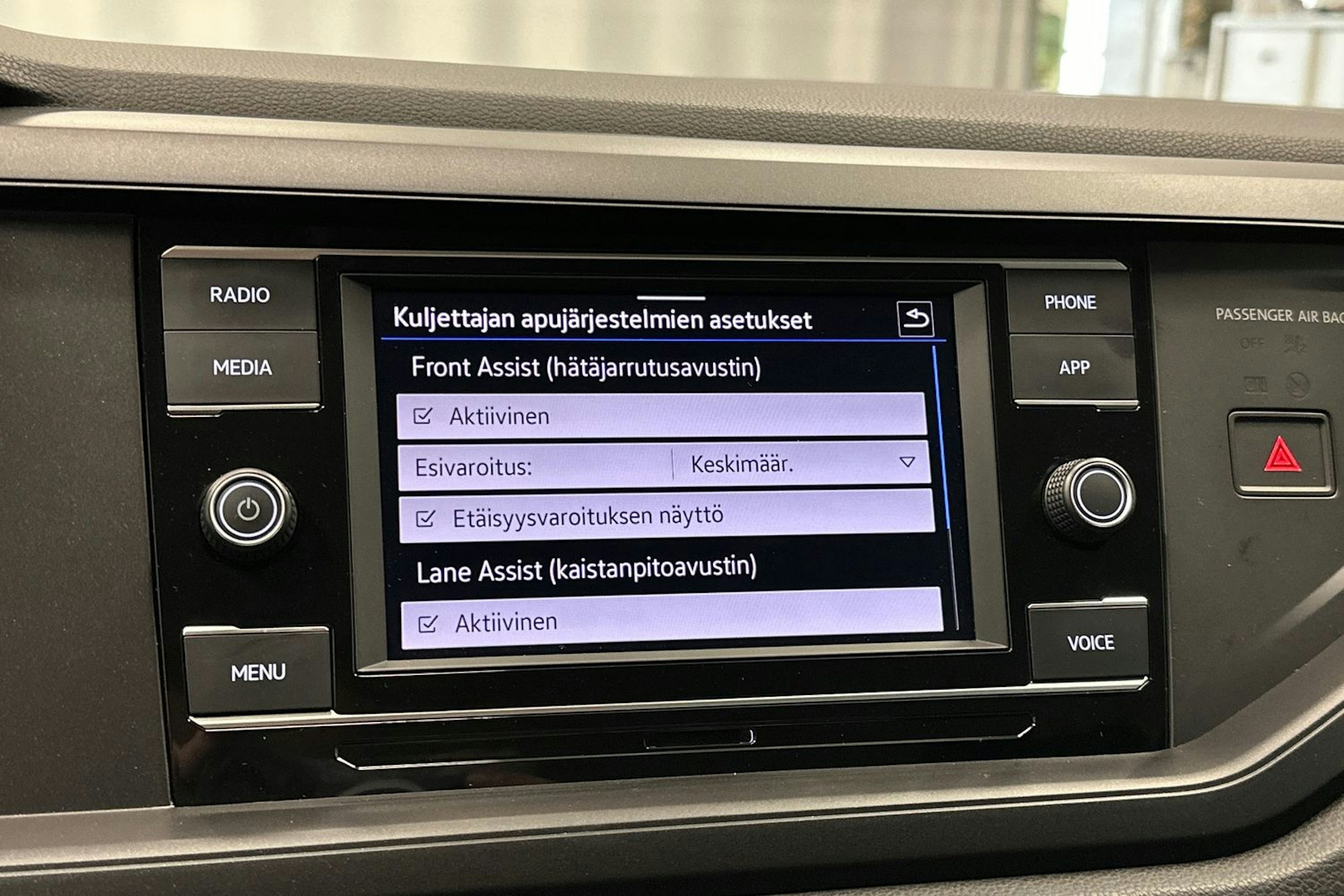 valkoinen Volkswagen Taigo 2024 kuva 21.