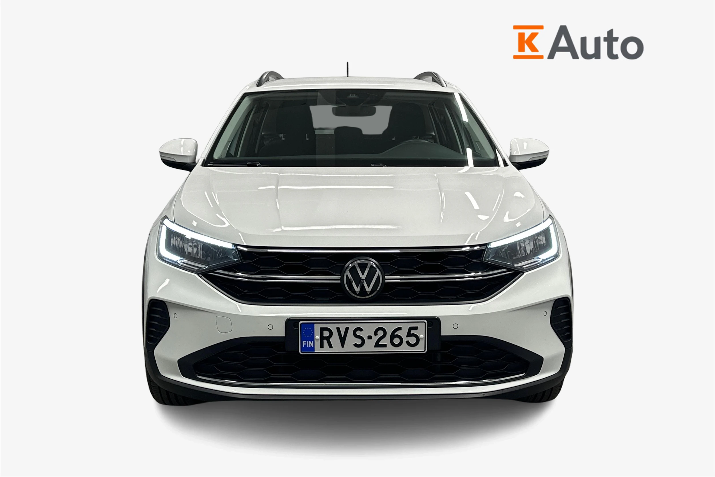 valkoinen Volkswagen Taigo 2024 kuva 4.