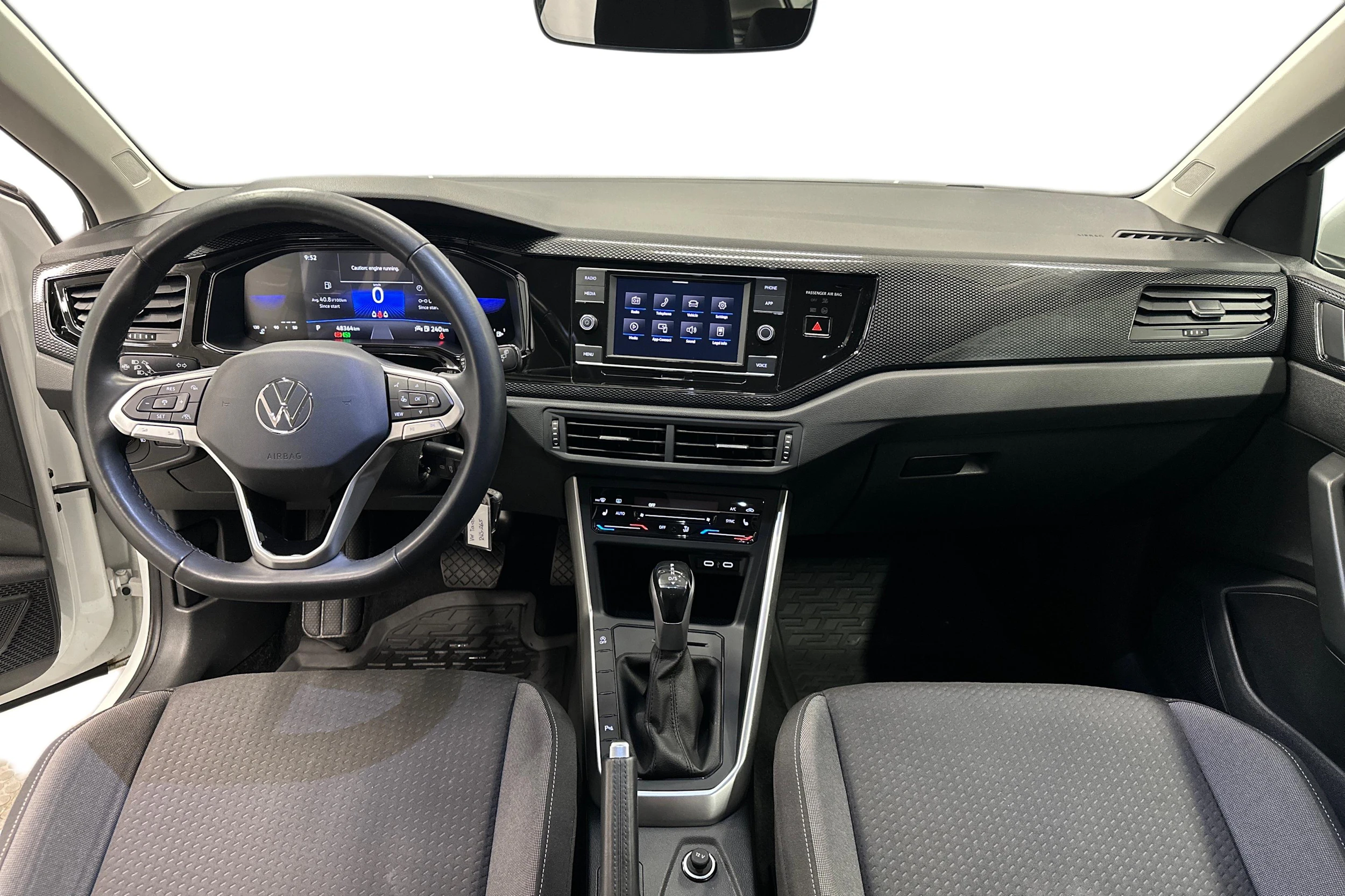 valkoinen Volkswagen Taigo 2024 kuva 7.
