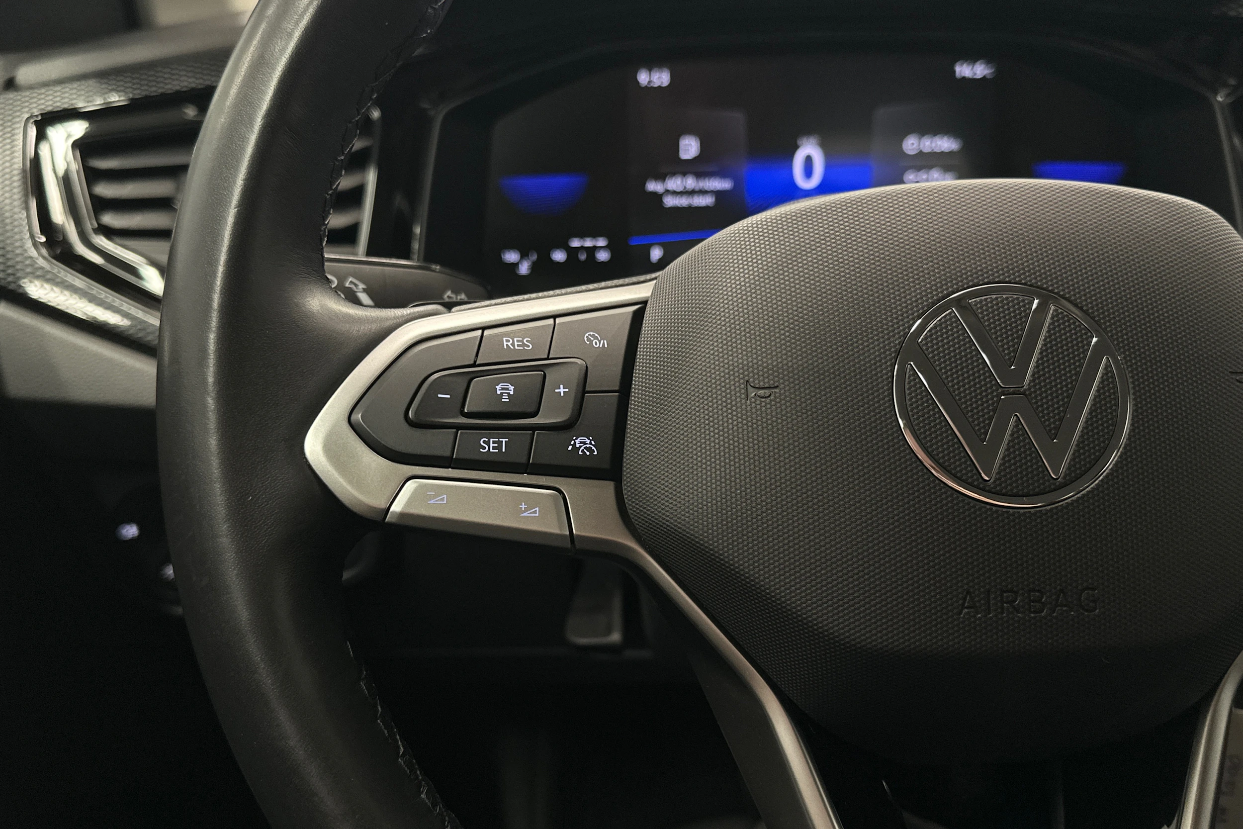 valkoinen Volkswagen Taigo 2024 kuva 11.