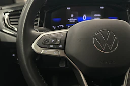 valkoinen Volkswagen Taigo 2024 kuva 11.