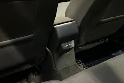 valkoinen Volkswagen Taigo 2024 kuva 28.