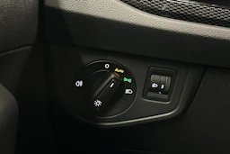 valkoinen Volkswagen Taigo 2024 kuva 15.