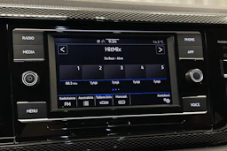 valkoinen Volkswagen Taigo 2024 kuva 17.