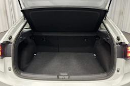 valkoinen Volkswagen Taigo 2024 kuva 26.