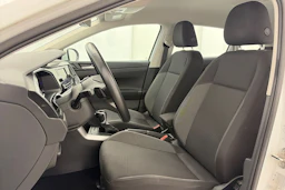 valkoinen Volkswagen Taigo 2024 kuva 12.