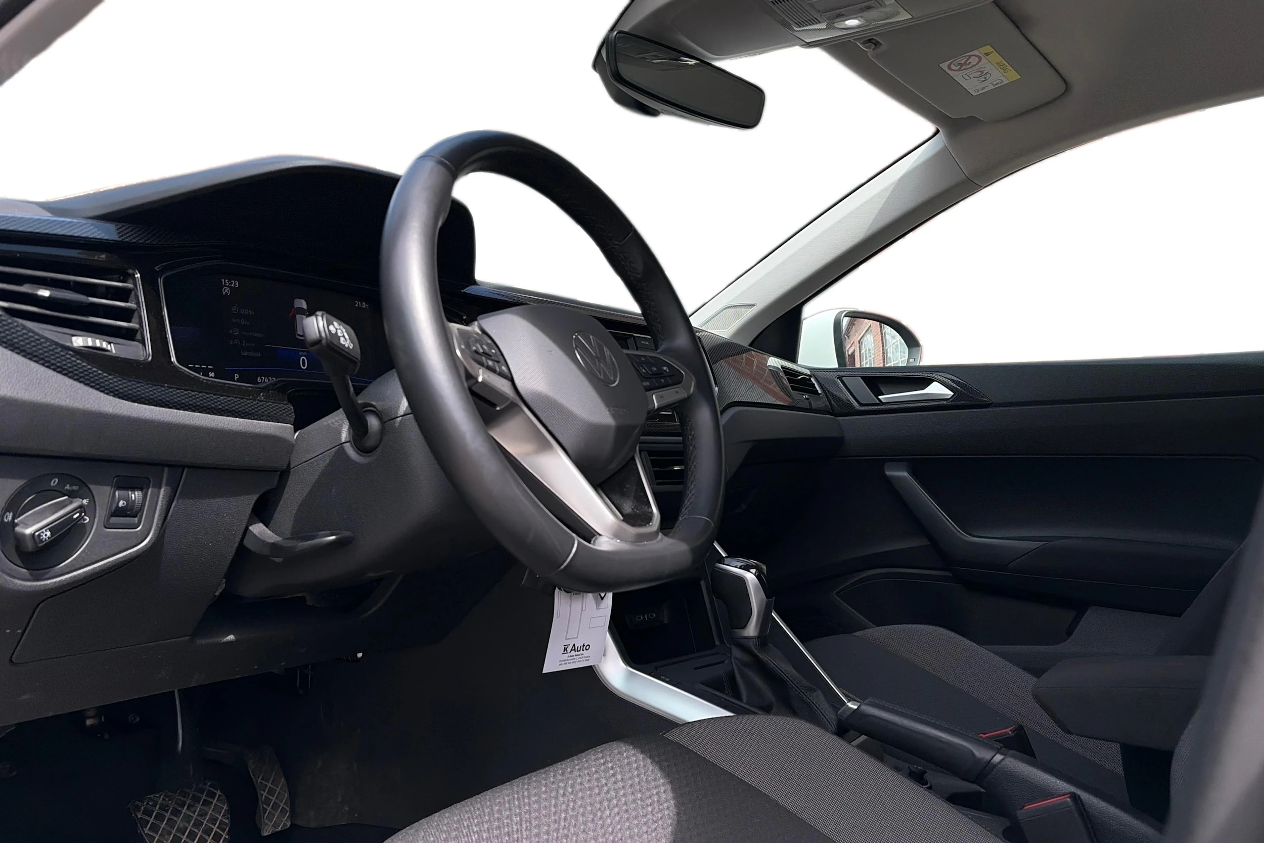 valkoinen Volkswagen Taigo 2024 kuva 3.